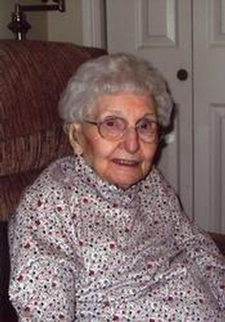 Elva Lucile Petz