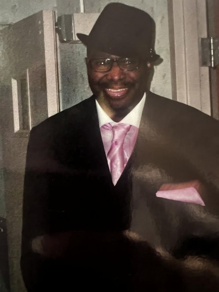 Clinton Lee Tuck Profile Photo