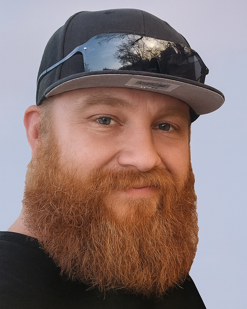 Matthew Sandgren Profile Photo