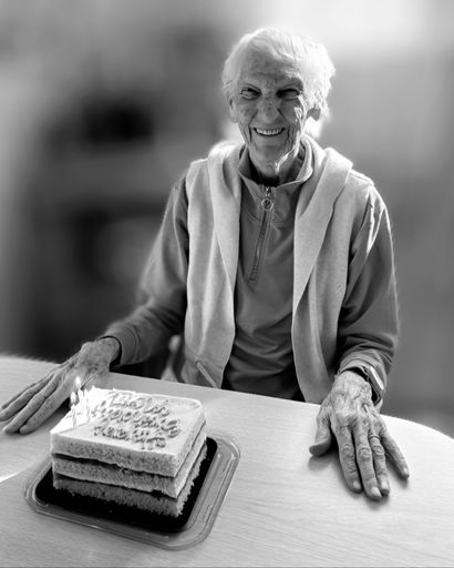 Edna May Dean Profile Photo