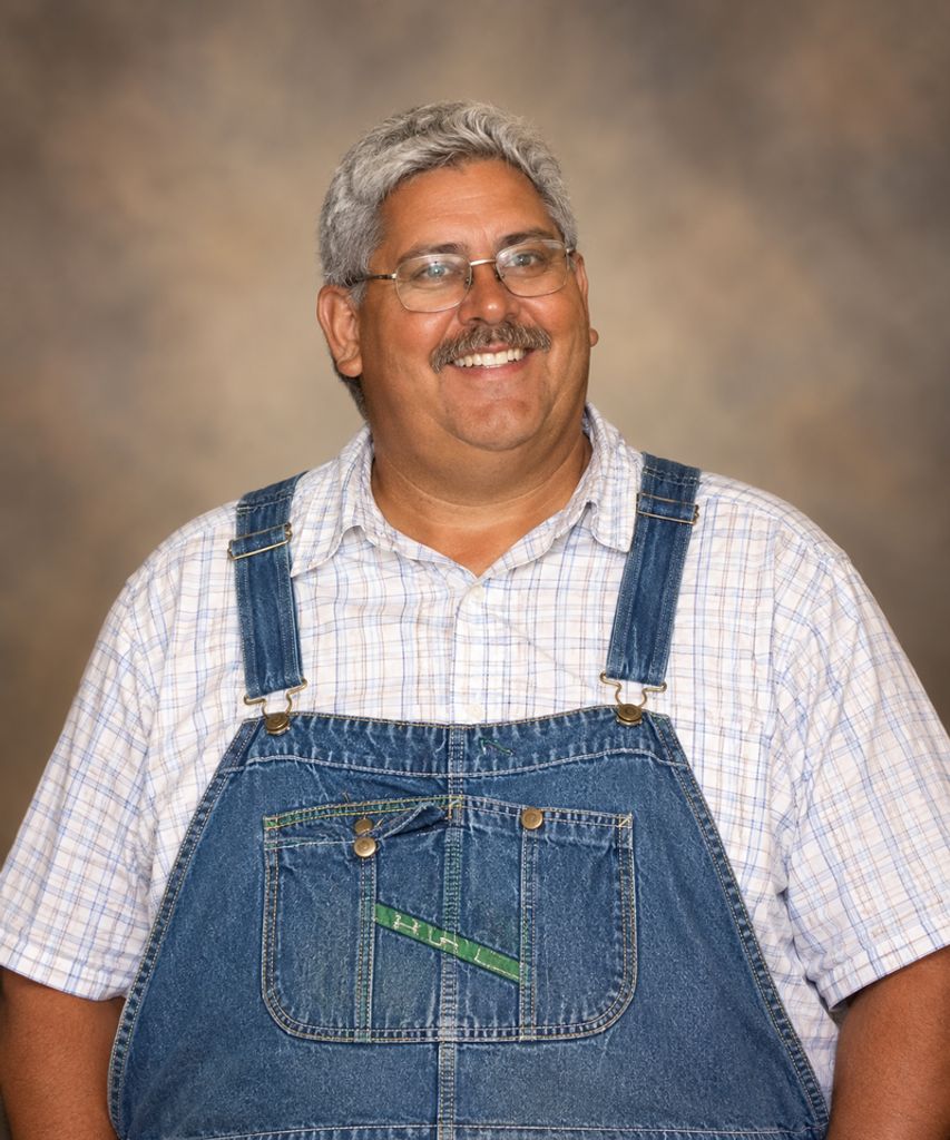 Joel Peters Profile Photo