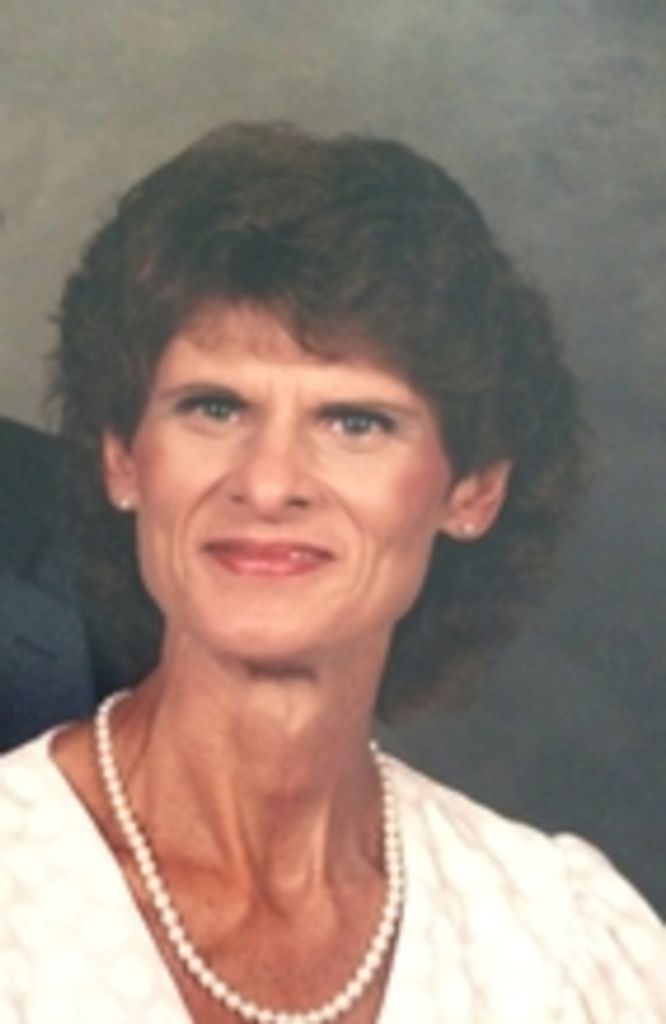 Sandra "Sandy" Lee Taylor