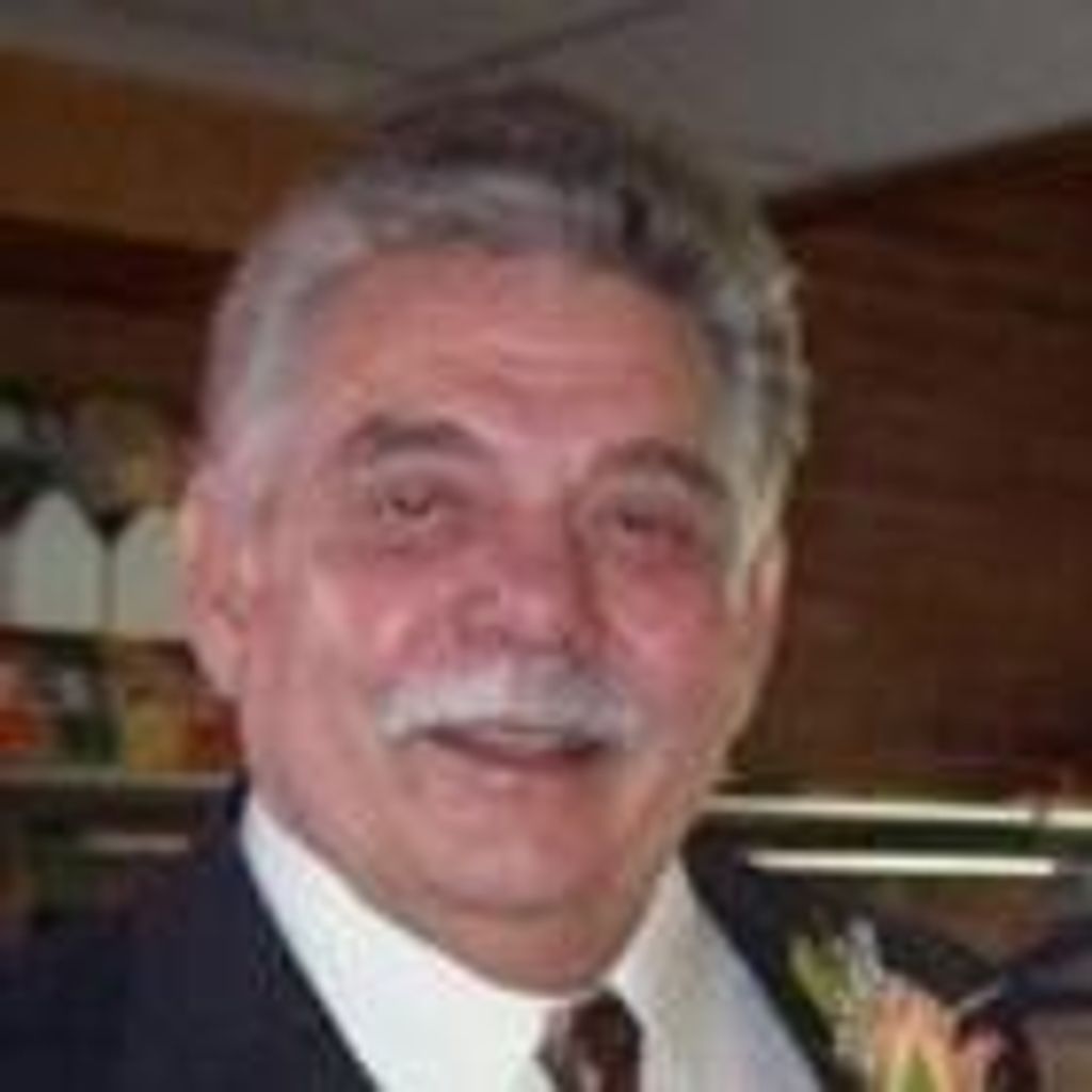 Daniel J. Lindsay Profile Photo