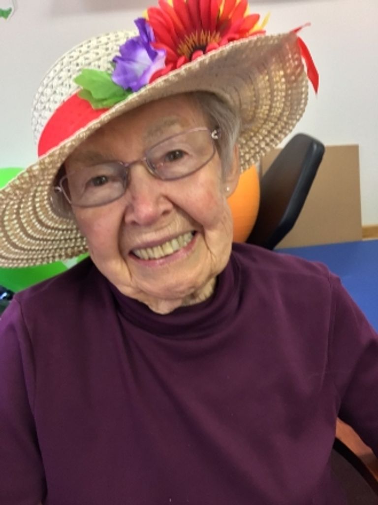 Audrey R Carpenter