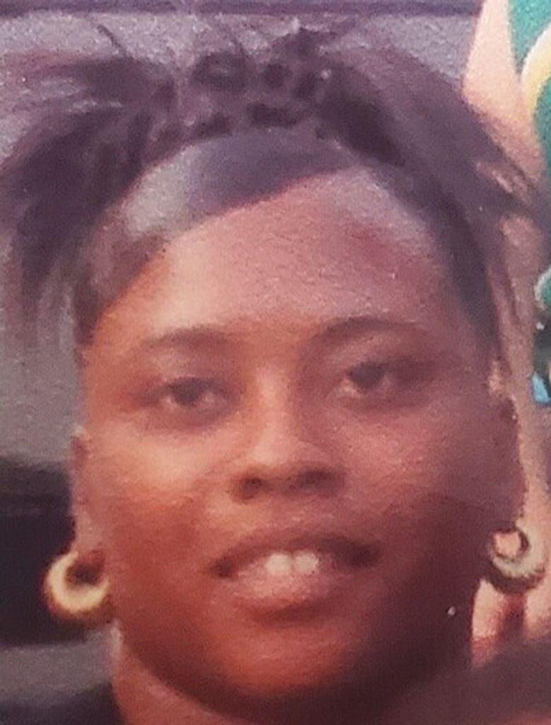 Latreasa Holcomb Davis Profile Photo