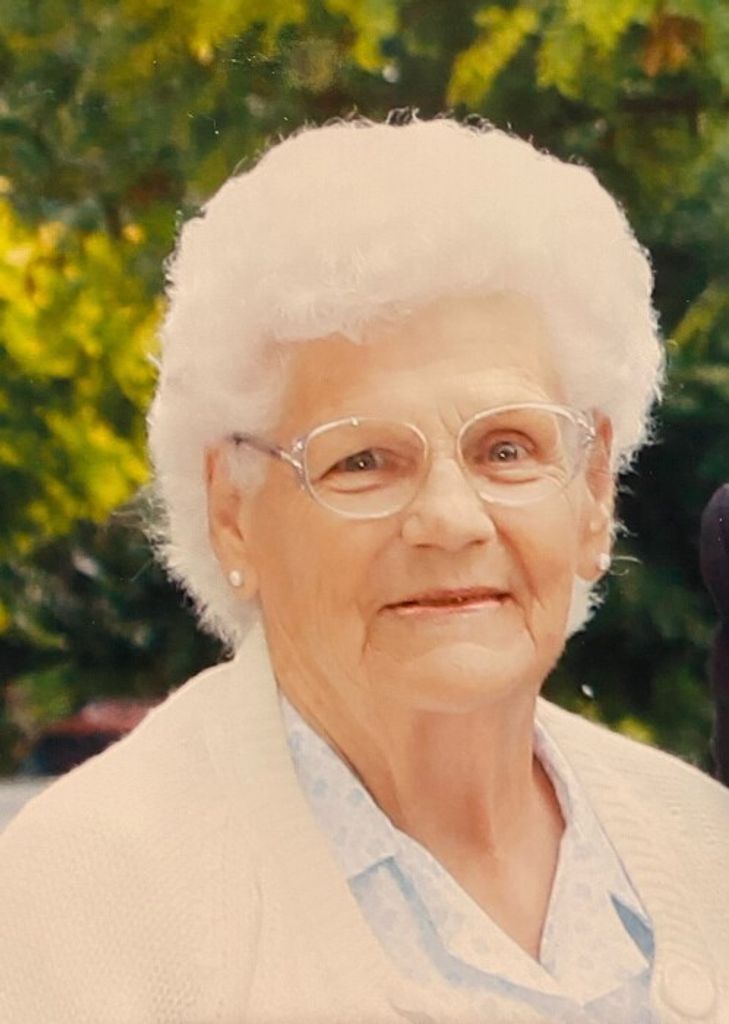 Elva (Kunz)  Nield Profile Photo