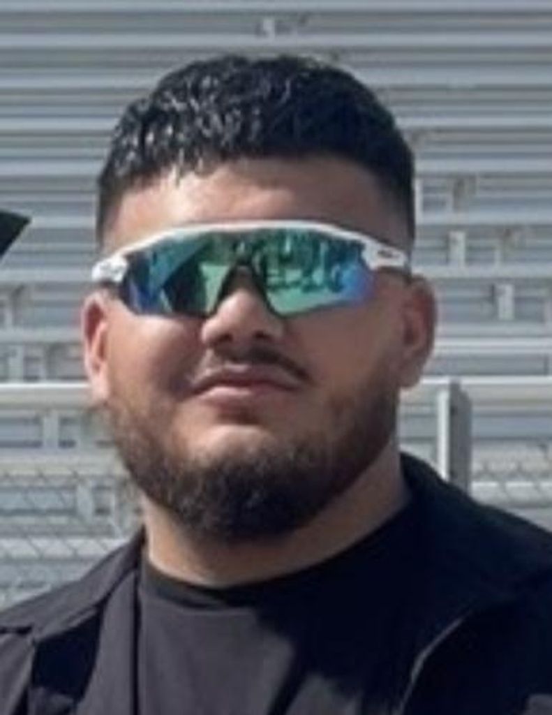 Eric Tellez Profile Photo