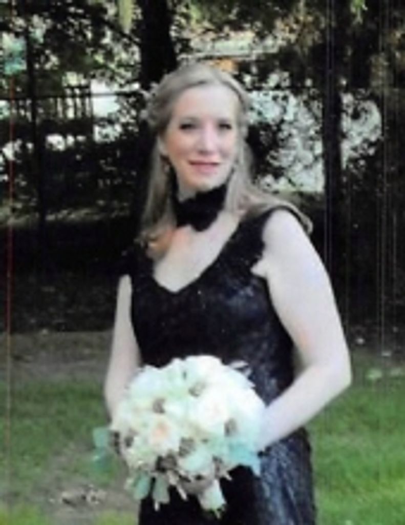 Erin Michelle Nollenberger-Raskowsky Profile Photo