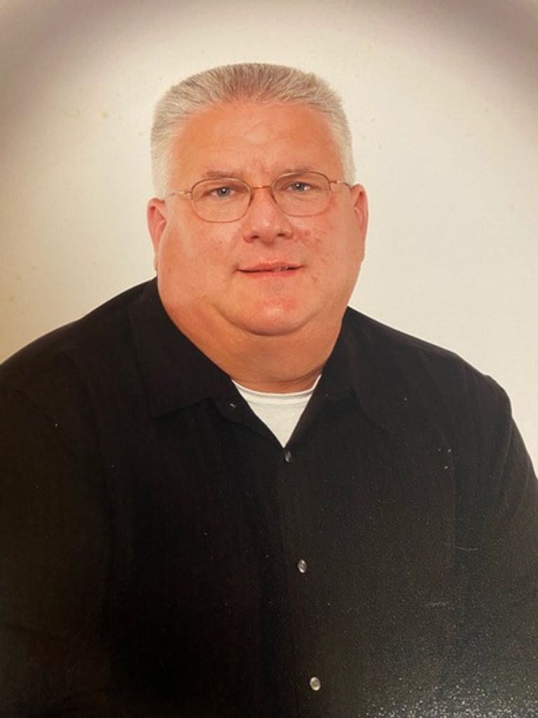 Rick Lynn Stone Profile Photo