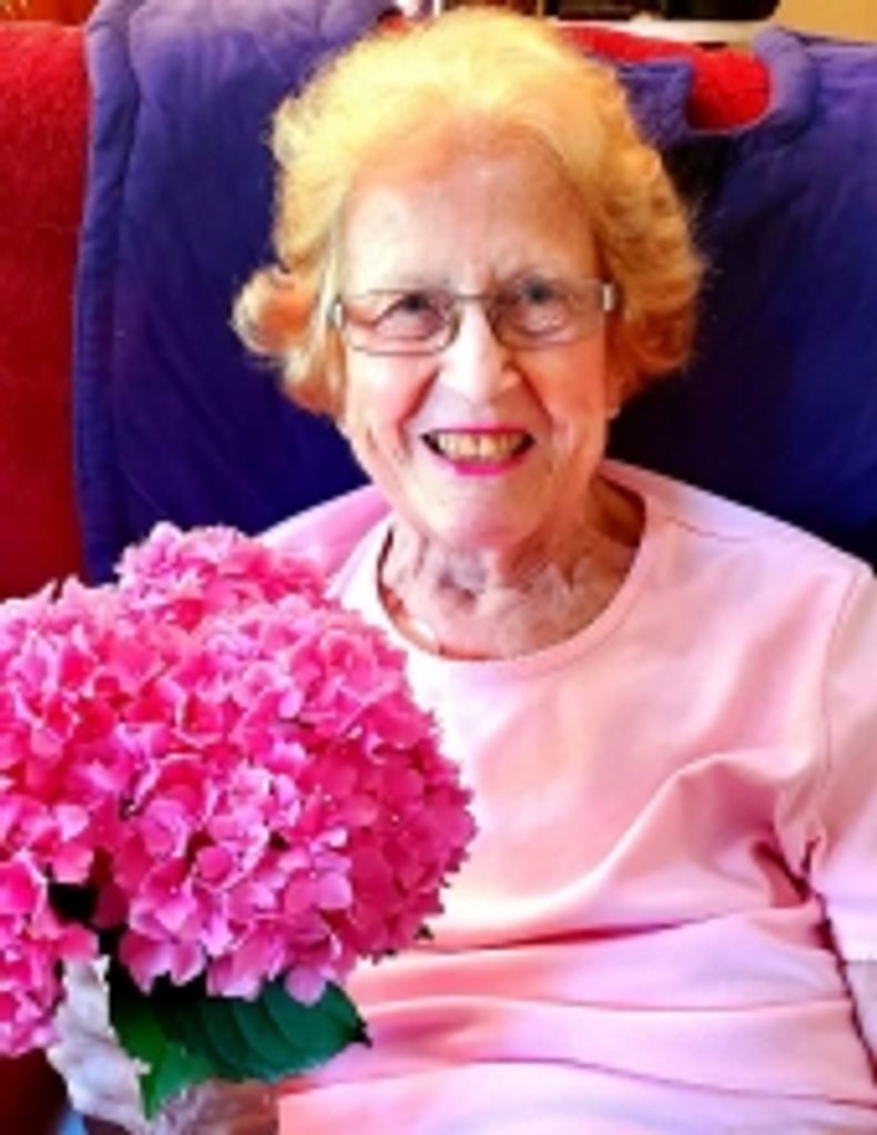 Frances Maurine Eckert Profile Photo