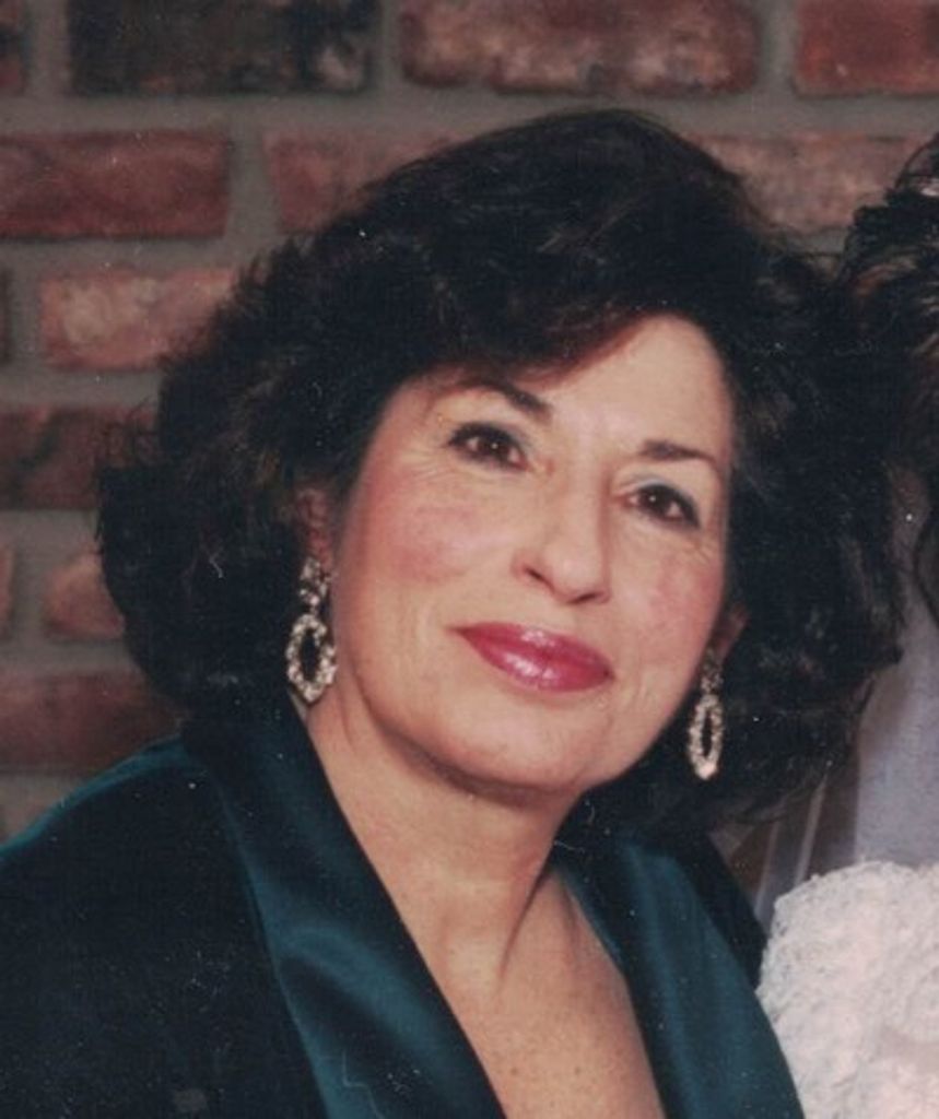 Vera J Conti Profile Photo