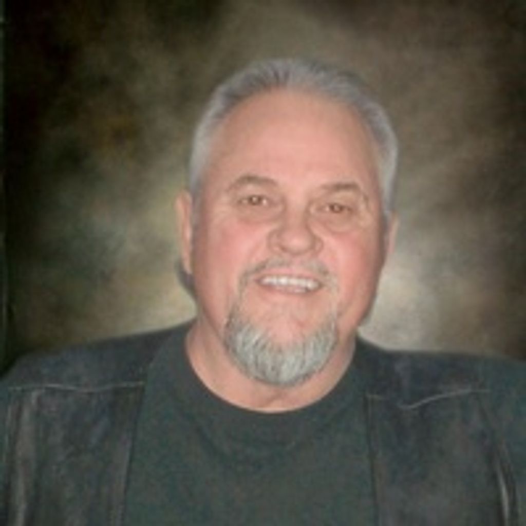 Darrell  Gene Woods