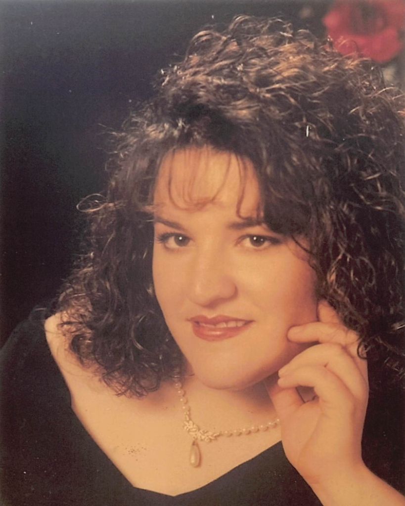 Holly Manuel Chapman