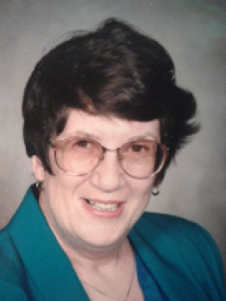Sylvia M. Czyzynski, Nee Elliott