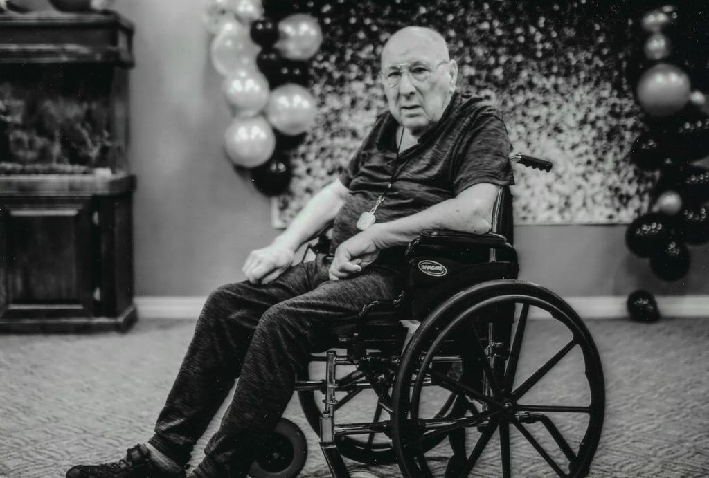 Earl L. Augerbright Profile Photo