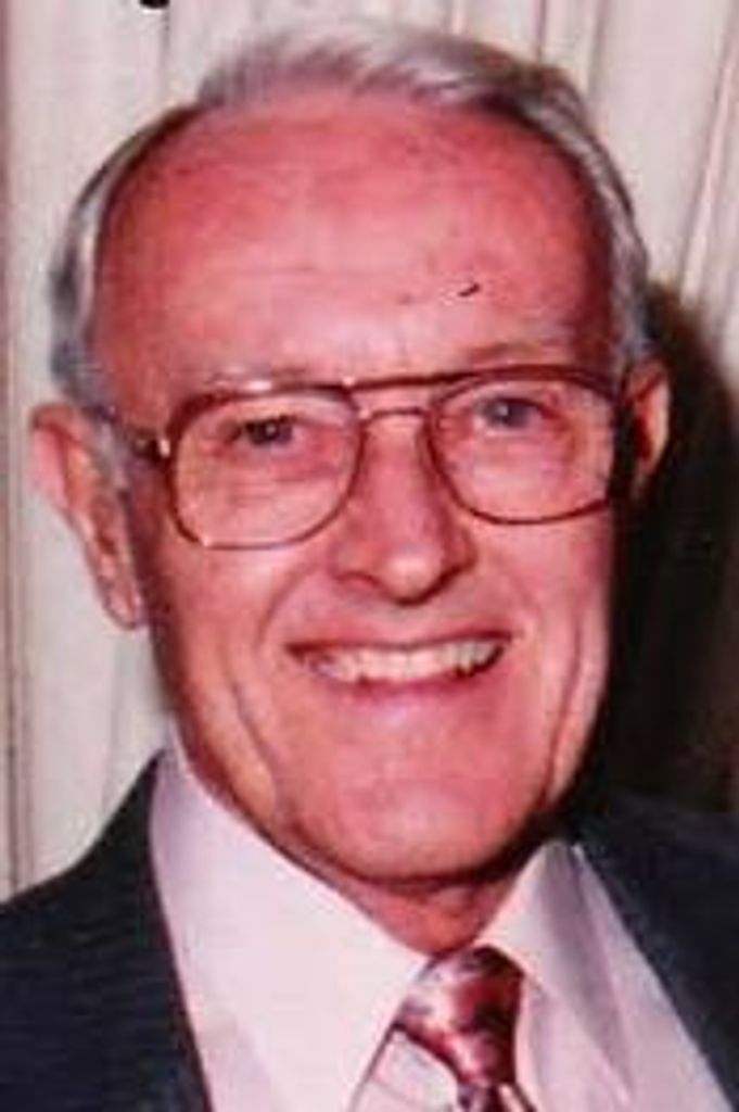 Robert "Bob" Burton Mendenhall