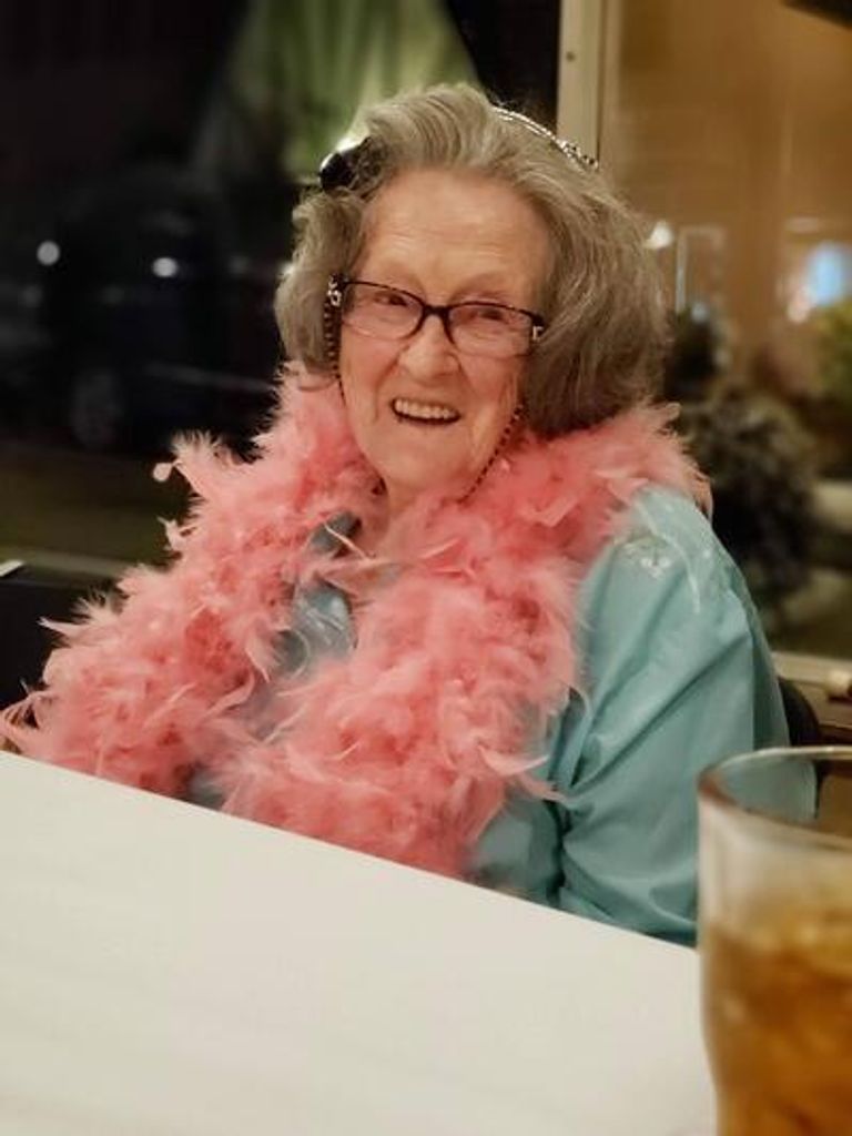 Dorothy Louise Laws Profile Photo