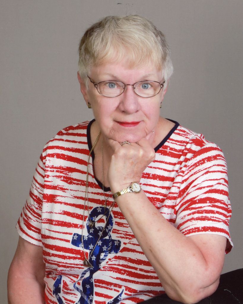 Linda "Lin" Hall