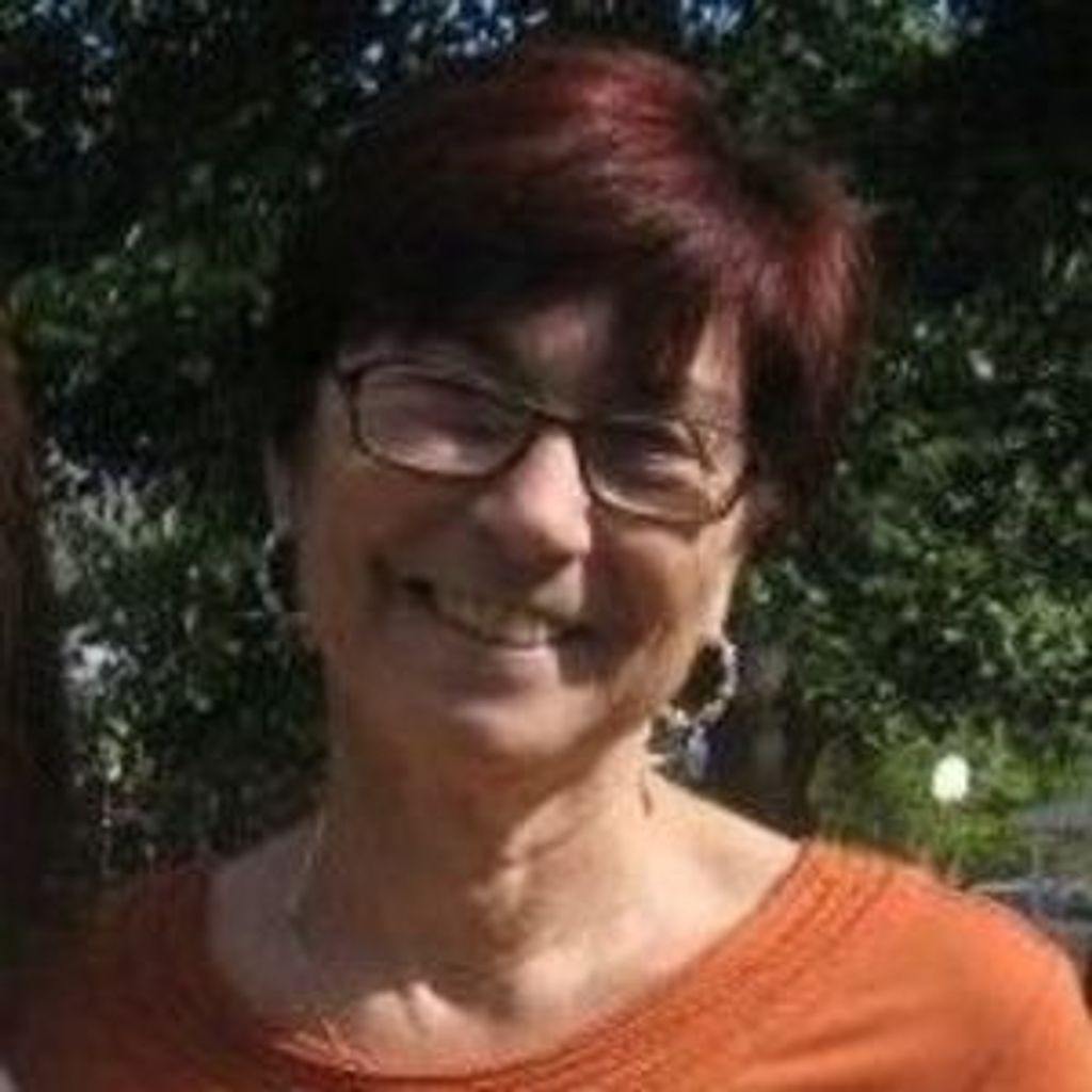 Sally Ballone Ragozzino Profile Photo