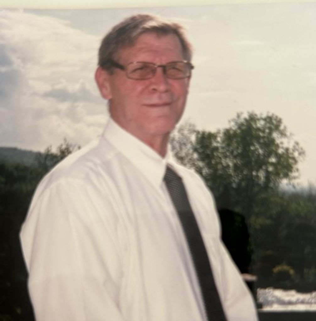 Benjamin Peter Dragan Profile Photo