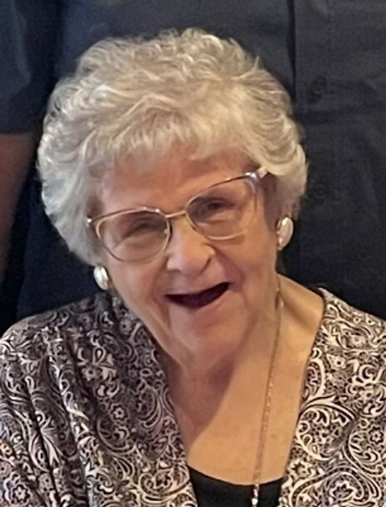 Lois J Heinrich Profile Photo