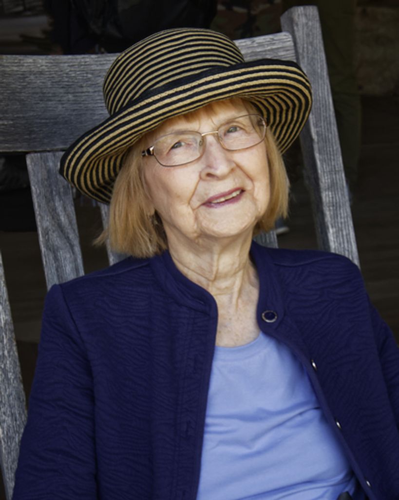 Dorothy E Hinz Profile Photo