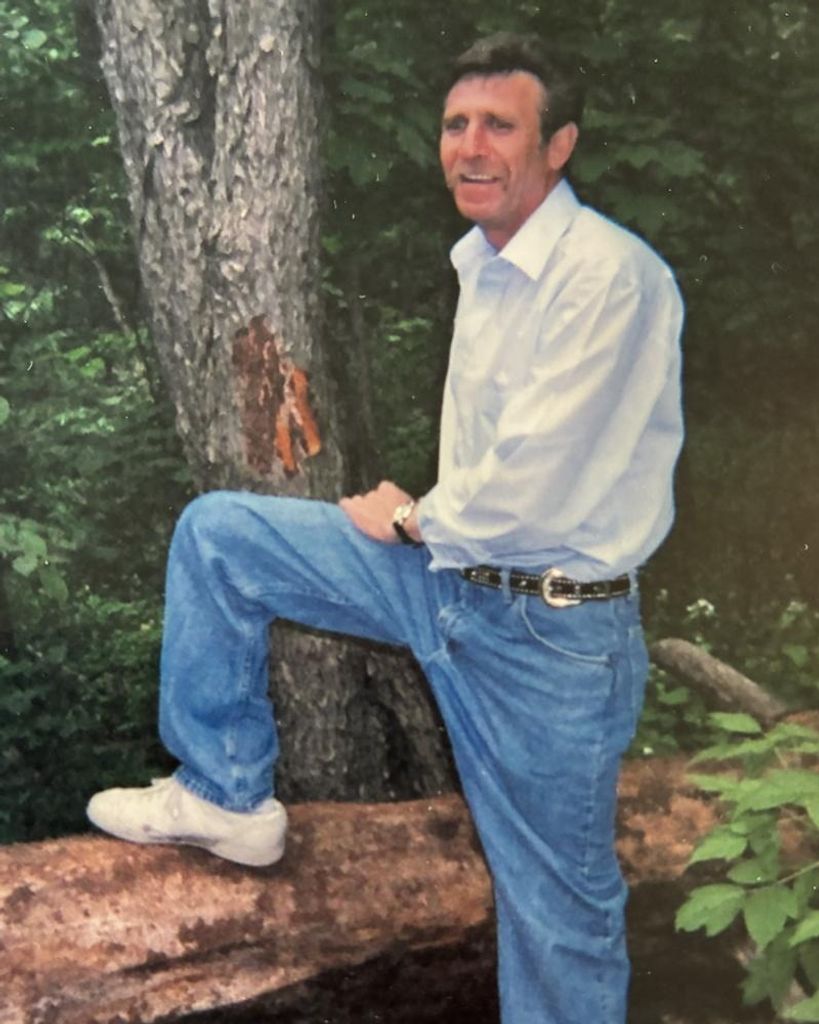 Roland John Hunt Profile Photo