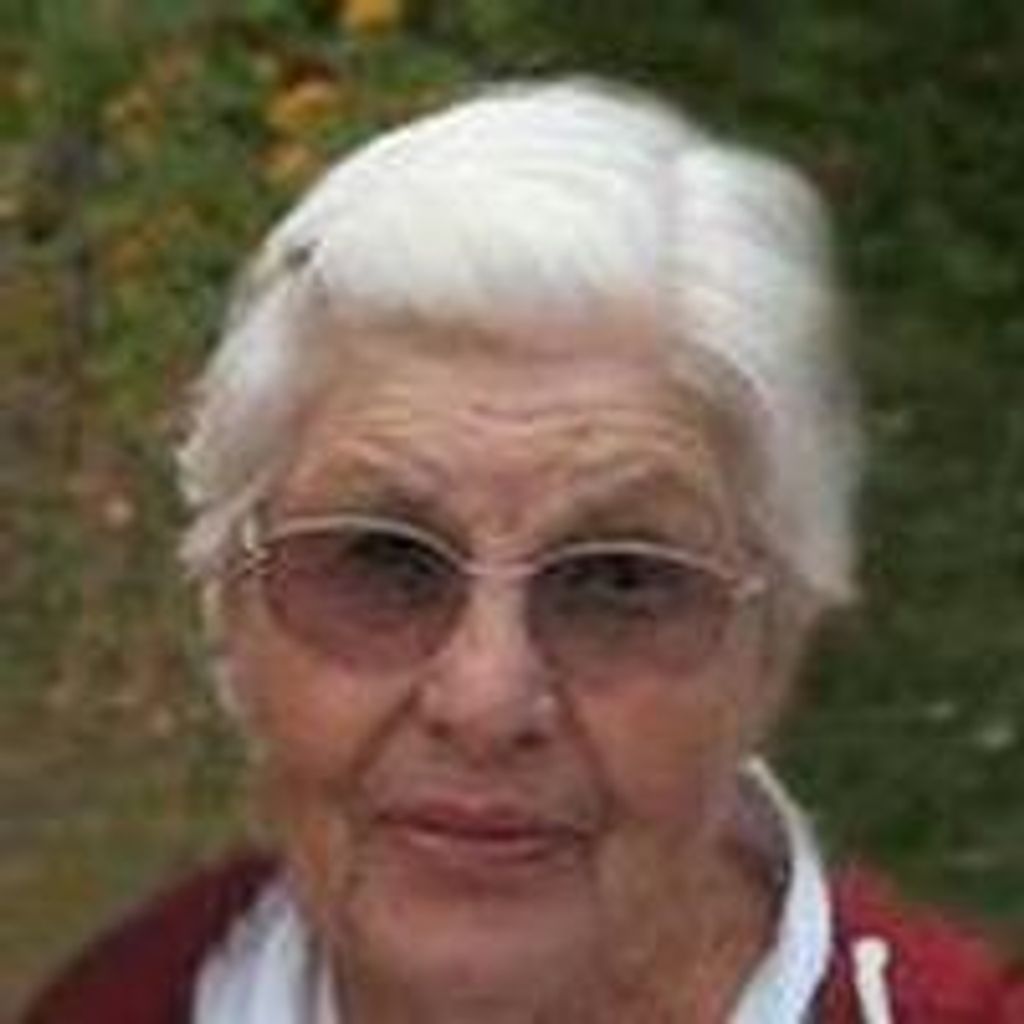 Beverly  Elaine Miguel