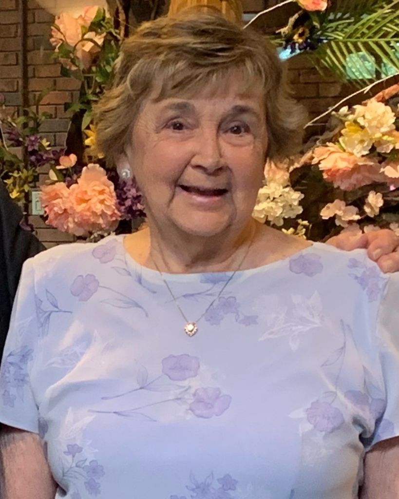 Mary J Heidenreich