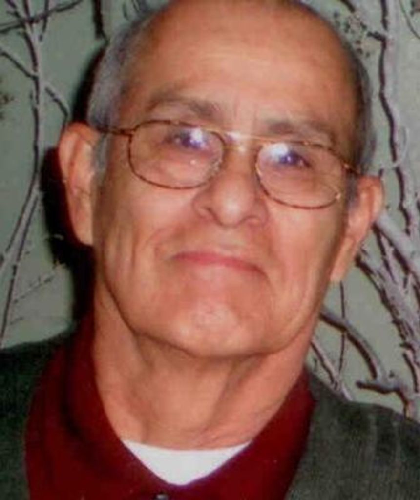 Cruz Narvaiz, Jr Profile Photo