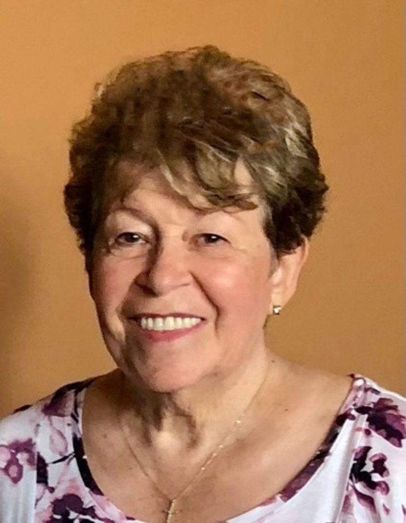 Judy May (Santoro)  Gram Profile Photo