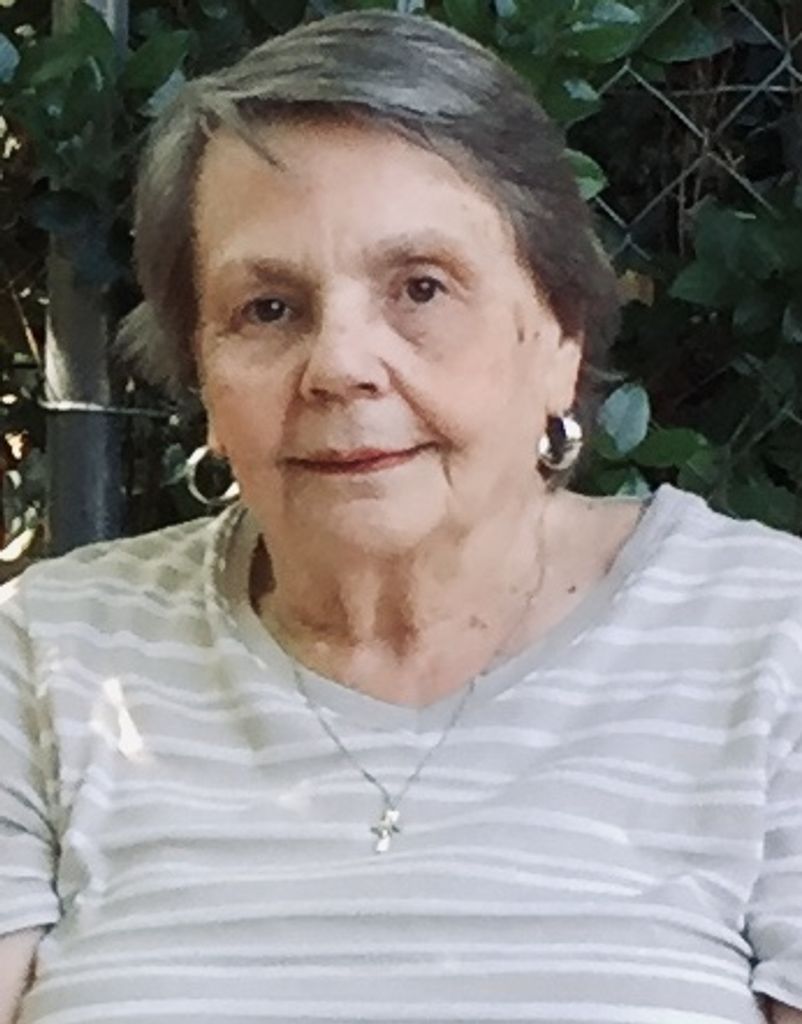 Jo Ellen (Camp) Kitchens