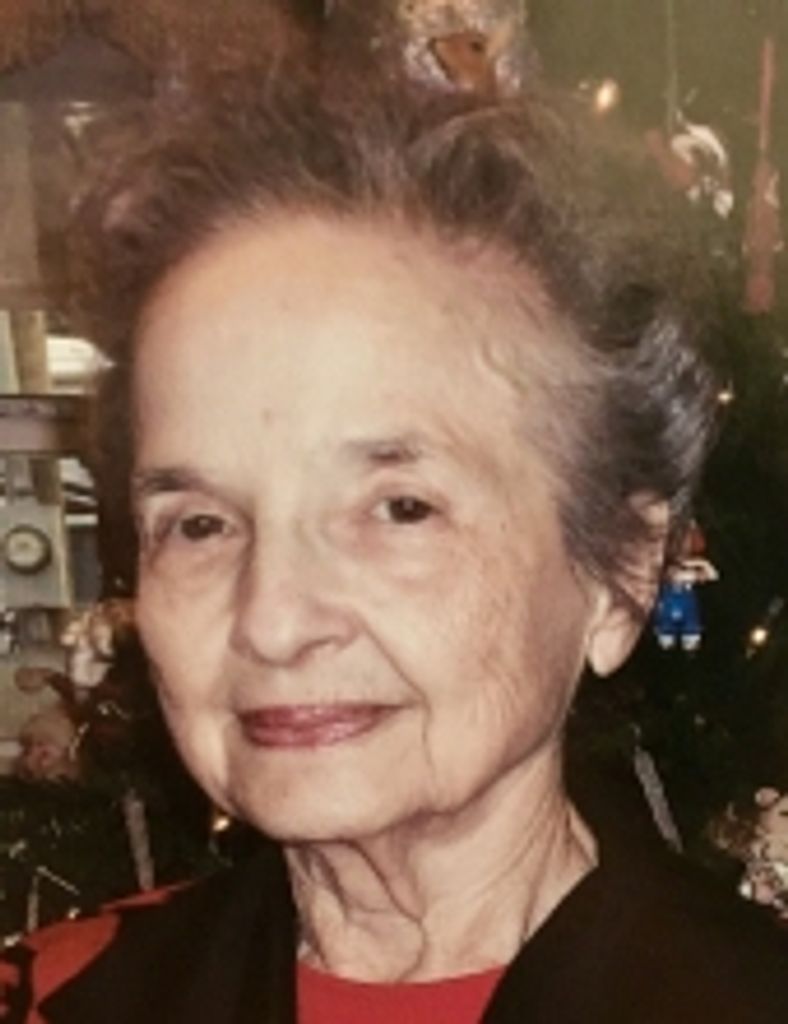 Doris Marie Lee