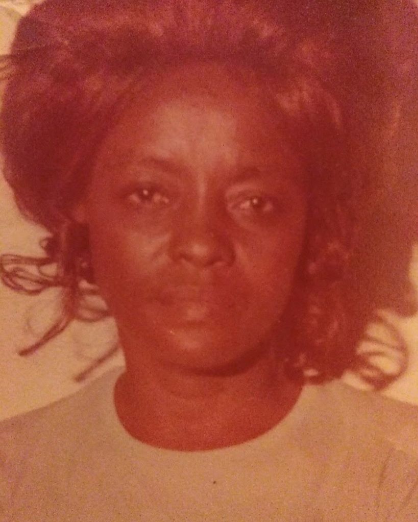 Maggie Elizabeth Knowles Roberts