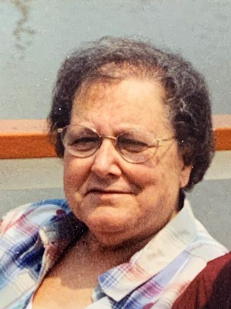 Ellen Volker Profile Photo