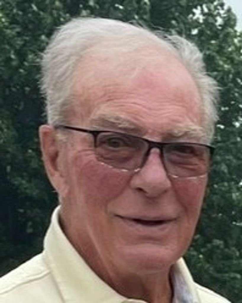 Paul Lowes Profile Photo