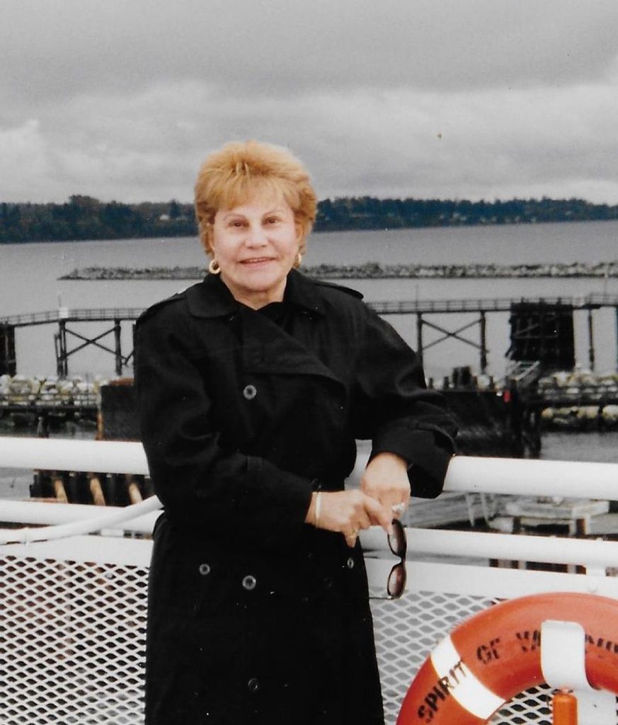 Marie Mandroian Profile Photo