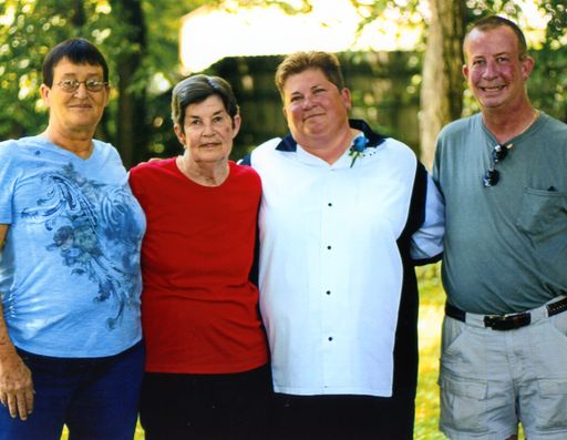 Carol Lee Neumann photo gallery thumbnail 1 of 4