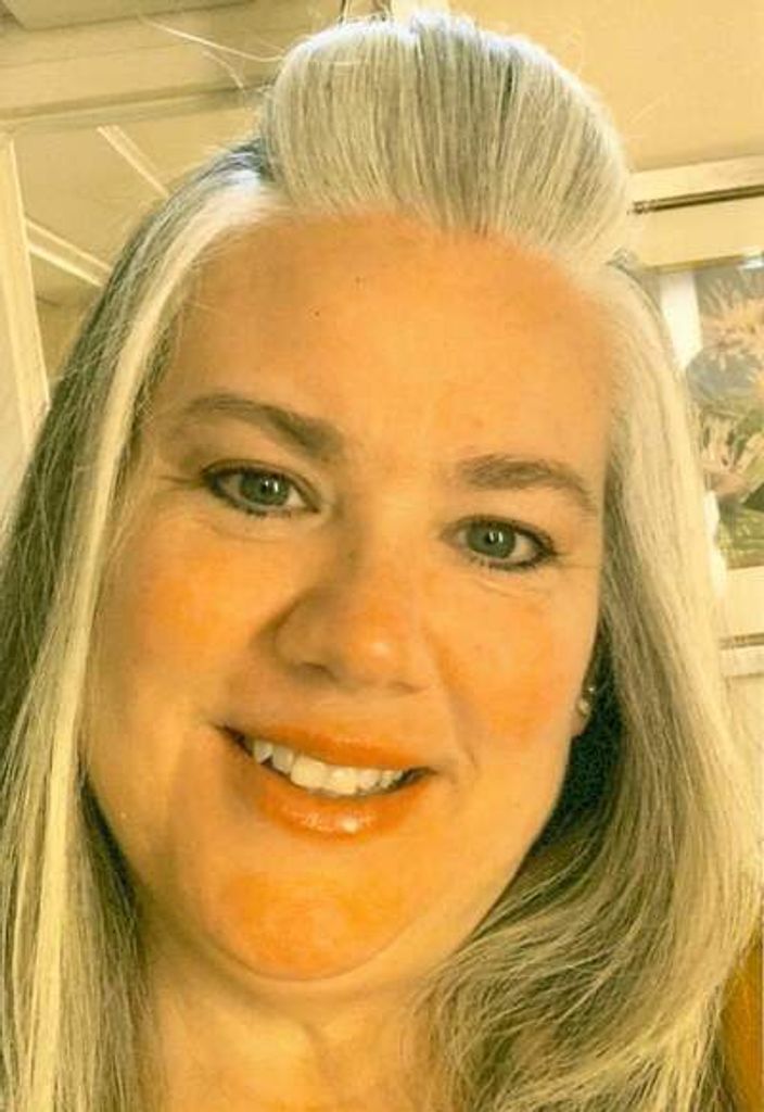 Susan Leigh Hicks Profile Photo