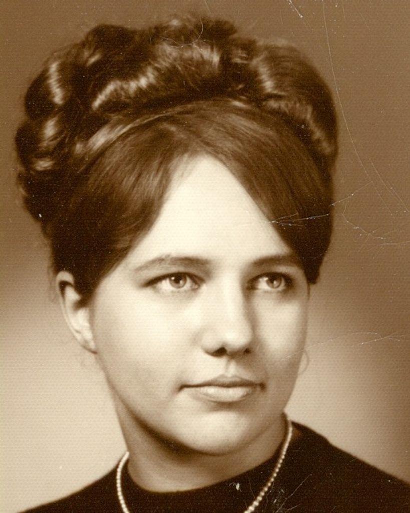 Linda Lee Schlender Profile Photo