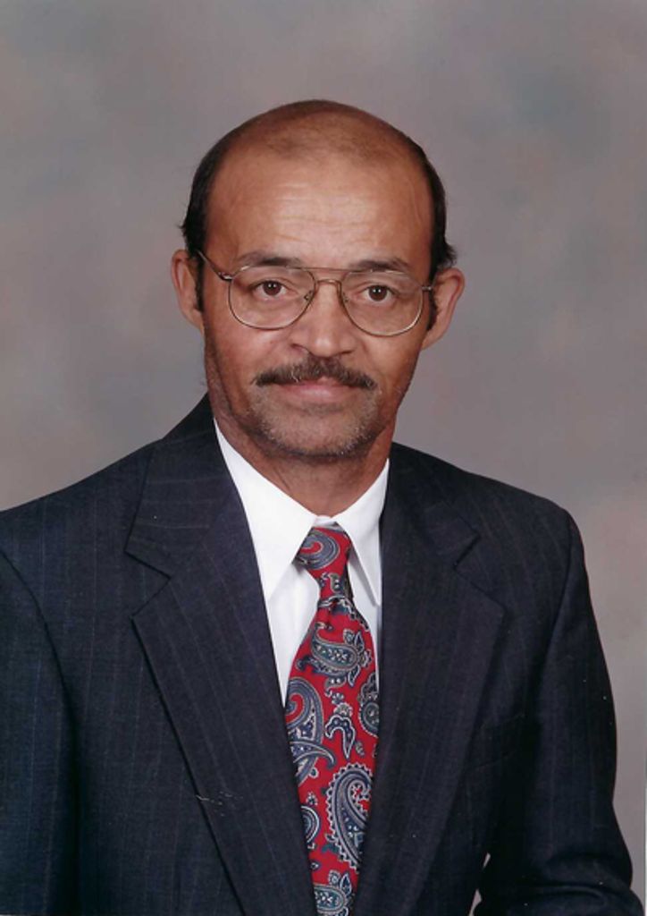 Eric James Cousin Profile Photo