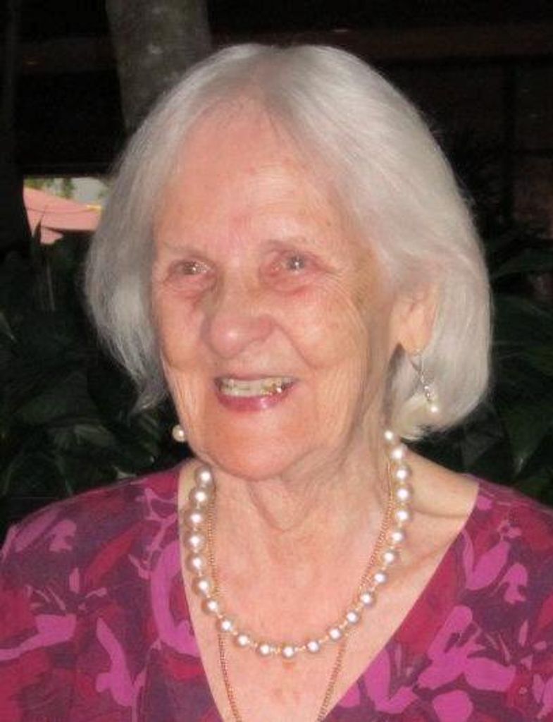 Lucy Stukelis Bellochi