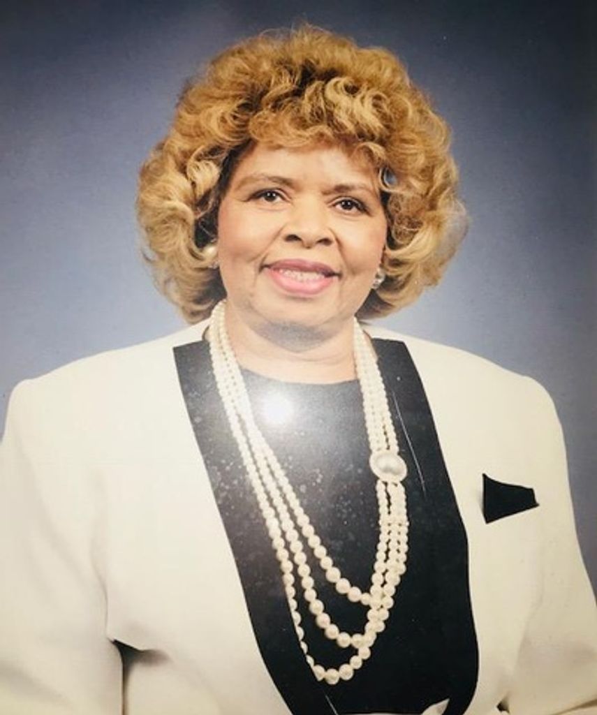 Florence Lynch Profile Photo