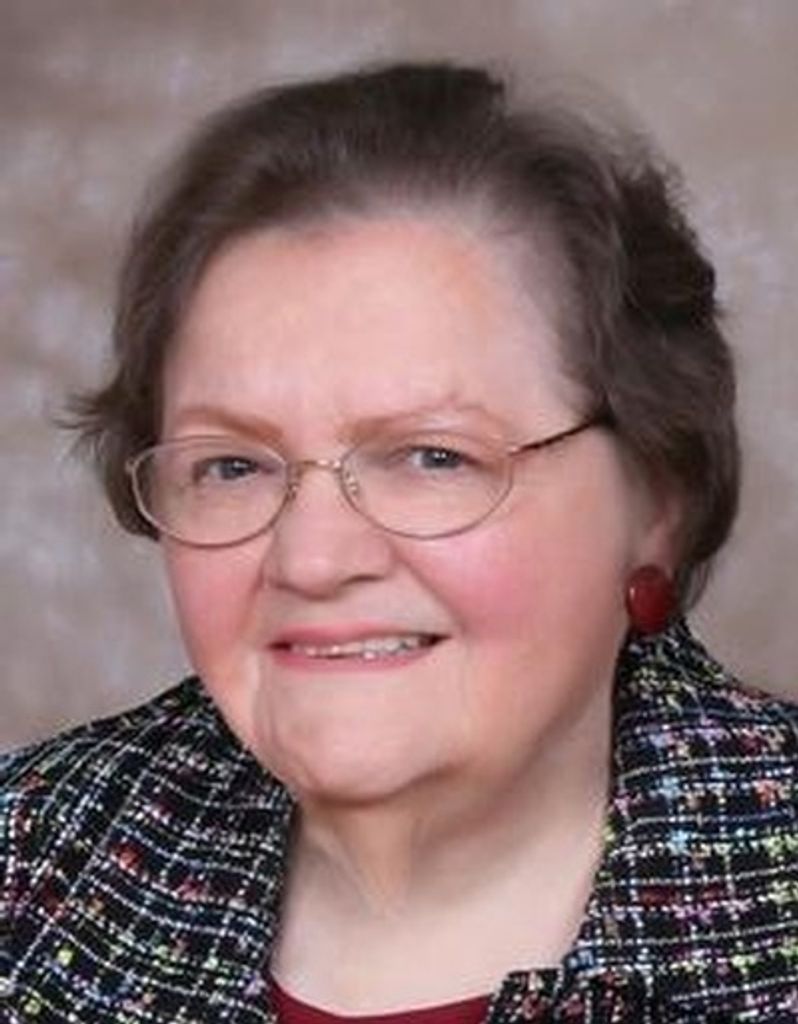 Loris "Nadine" Smith