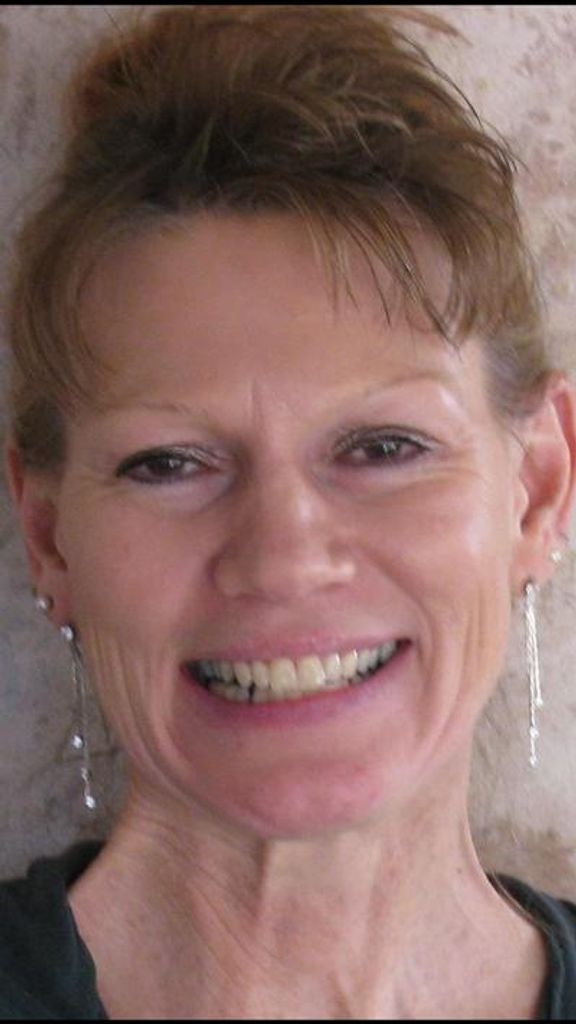 Karen Lois Swager