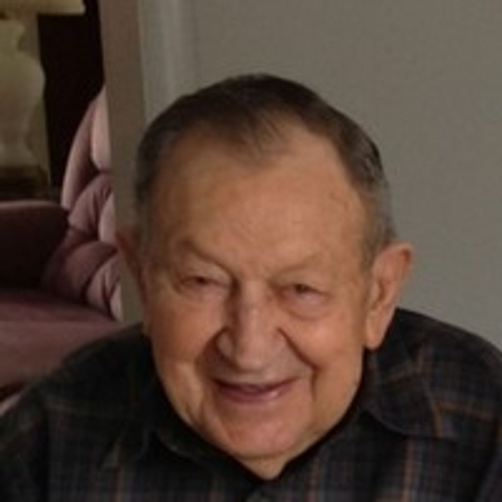 Thomas Skandera Profile Photo