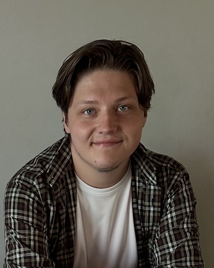 Zachary Wickliffe Mann Profile Photo