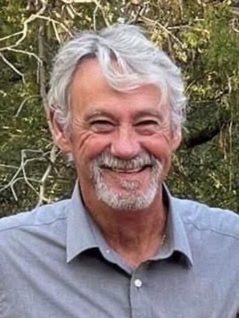 Dennis Allen Groves Profile Photo