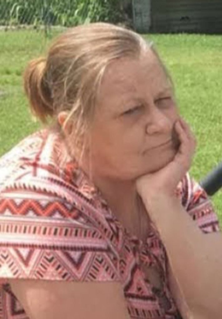 Tammy Lee Lowe