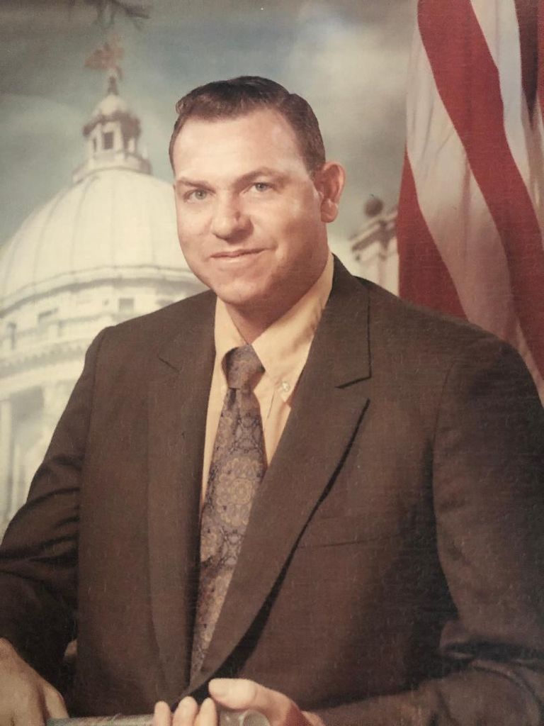Mr. Frank D. Lynn Sr. Profile Photo
